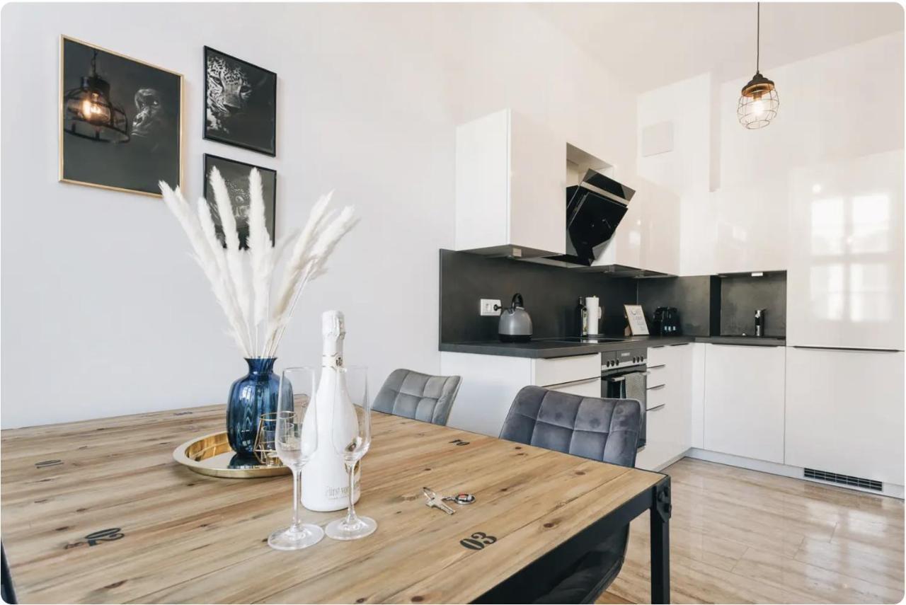 Tip! Zentraler Geht'S Nicht! Premium Apartment In Der Altstadt Dresden Eksteriør billede